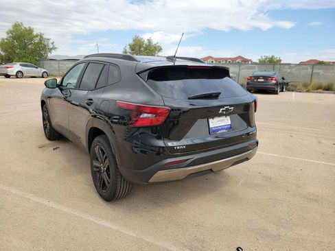 Used 2026 Chevrolet Trax ACTIV w/ Driver Confidence Package FWD image 6