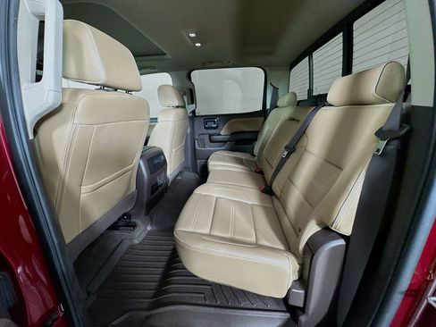 Used 2018 GMC Sierra 1500 Denali w/ Denali Ultimate Package AWD/4WD image 29
