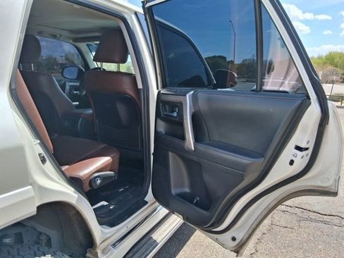 Used 2017 Toyota 4Runner Limited image 12