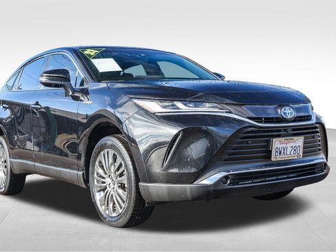 Used 2021 Toyota Venza Limited w/ Advanced Technology Package image 3