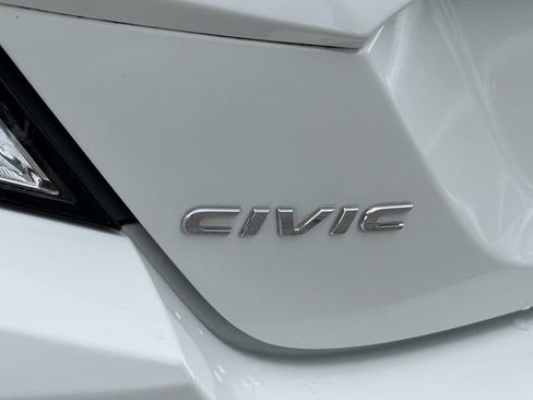 Used 2016 Honda Civic EX-L image 10