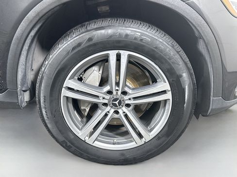 Used 2020 Mercedes-Benz GLC 300 image 32