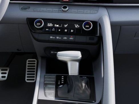 New 2026 Hyundai Elantra Sport image 17