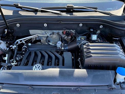 Used 2018 Volkswagen Atlas SEL FWD image 29