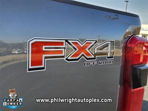 Used 2024 Ford F350 Lariat w/ Chrome Package image 17