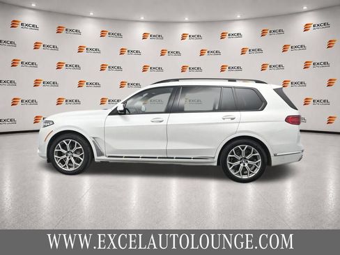 Used 2021 BMW X7 xDrive40i w/ Executive Package AWD/4WD image 2
