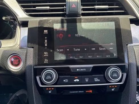 Used 2017 Honda Civic EX-L image 27