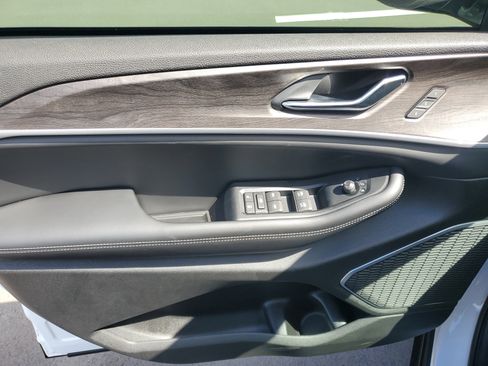 New 2026 Jeep Grand Cherokee Limited RWD image 12