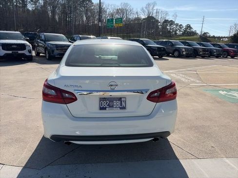 Used 2018 Nissan Altima 2.5 S w/ S Convenience Package image 8