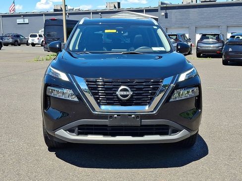 Certified 2023 Nissan Rogue SV w/ SV Premium B Package AWD/4WD image 2