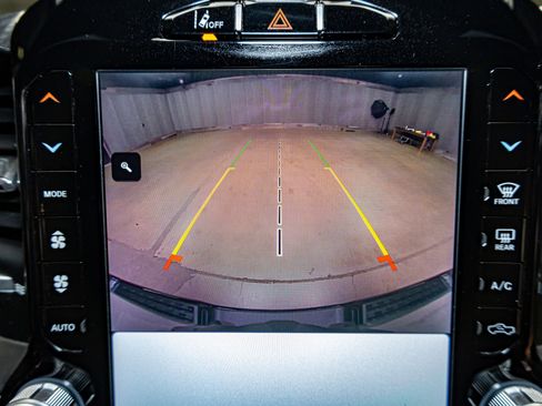 Used 2022 RAM 1500 Big Horn w/ Back Country Package image 23