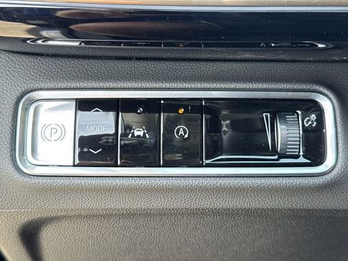 New 2026 Buick Envision Avenir image 16