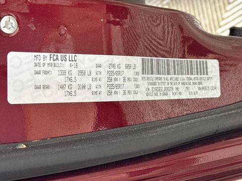 Used 2018 Dodge Grand Caravan GT FWD image 31