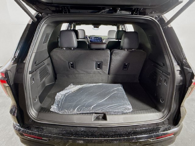 New 2026 Chevrolet Traverse RS AWD/4WD image 33