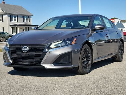 Used 2025 Nissan Altima 2.5 SV w/ SV Special Edition Package