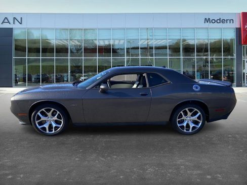 Used 2015 Dodge Challenger R/T Plus image 7
