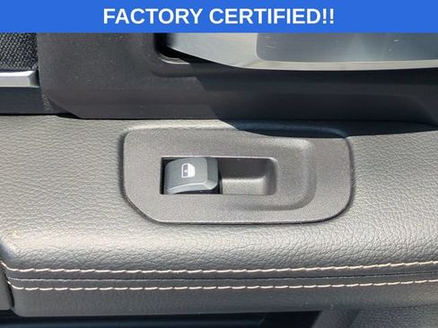 Certified 2026 RAM 2500 Big Horn AWD/4WD image 30