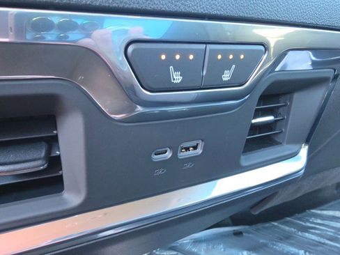 New 2026 Chevrolet Silverado 2500 LTZ w/ LTZ Plus Package image 26