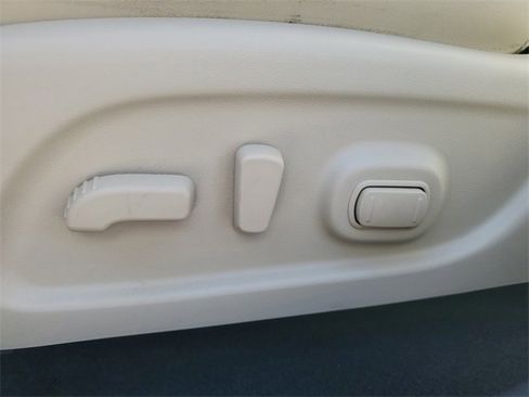 Used 2016 INFINITI QX60 Luxe w/ Deluxe Technology Package image 19