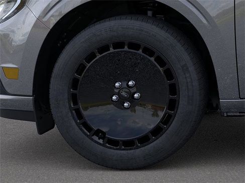 New 2025 Ford Maverick Lobo image 45