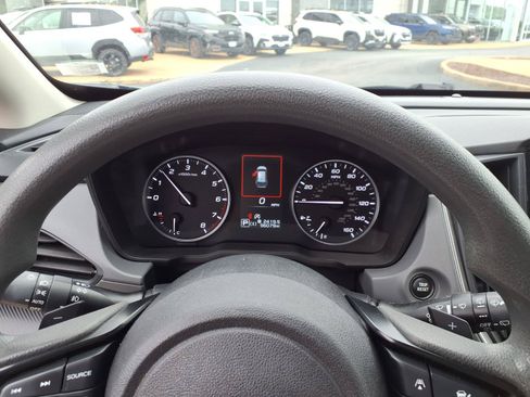 Used 2025 Subaru Crosstrek 2.5i Premium AWD/4WD image 10