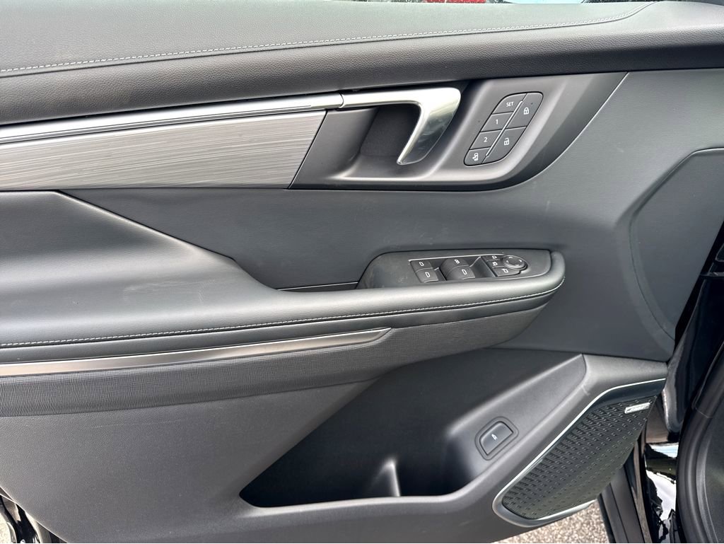 New 2026 Buick Enclave Preferred w/ Power Package FWD image 10