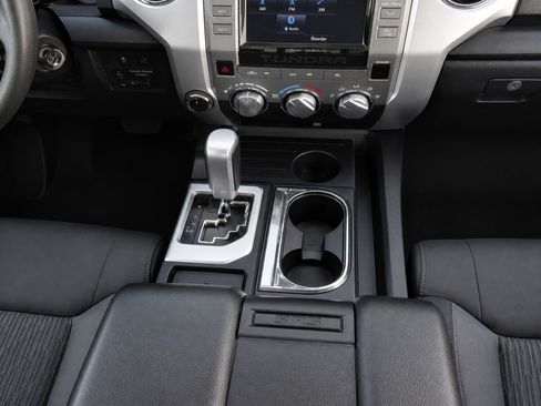 Used 2016 Toyota Tundra SR5 AWD/4WD image 14