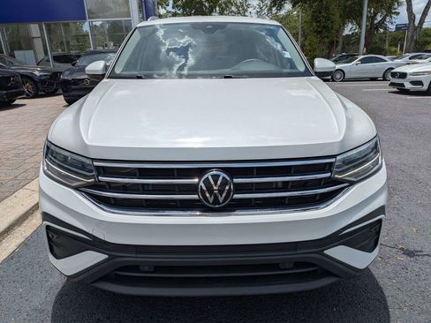 Used 2023 Volkswagen Tiguan SE FWD image 9