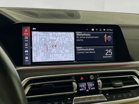 Used 2022 BMW X5 xDrive40i w/ Premium Package image 15