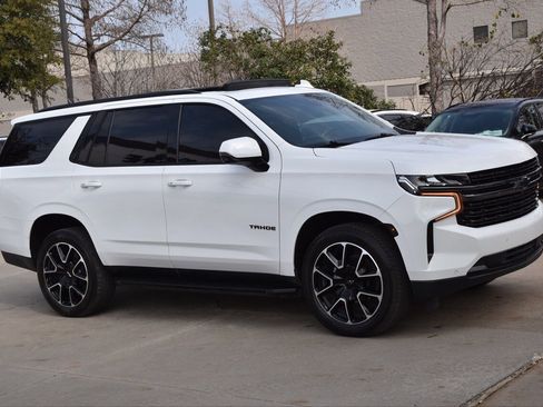 Used 2021 Chevrolet Tahoe RST w/ Luxury Package image 5