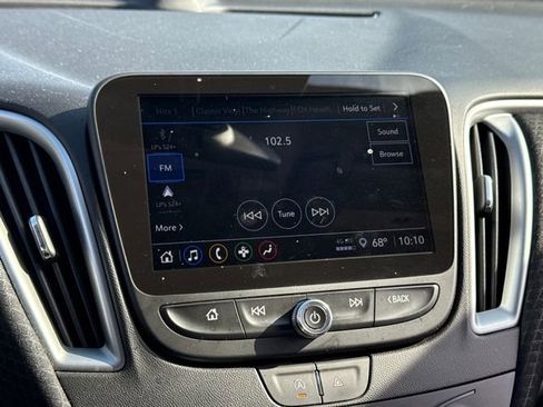 Used 2024 Chevrolet Malibu LT image 26