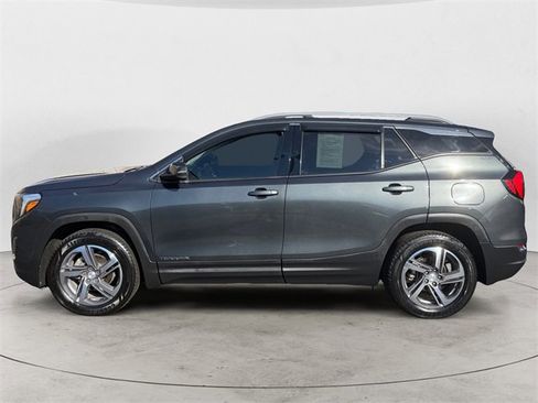 Used 2018 GMC Terrain SLT image 2
