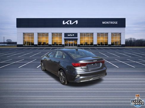 Certified 2024 Kia Forte LXS FWD image 8