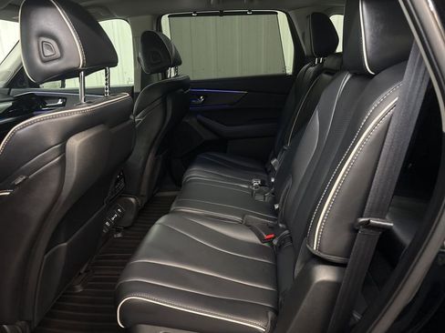 Used 2022 Acura MDX SH-AWD w/ Advance Package image 16