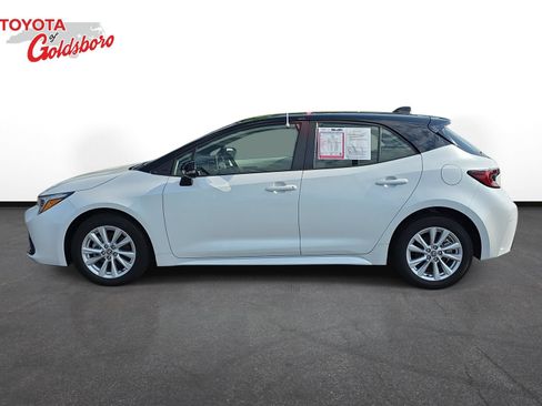 Used 2025 Toyota Corolla SE FWD image 8