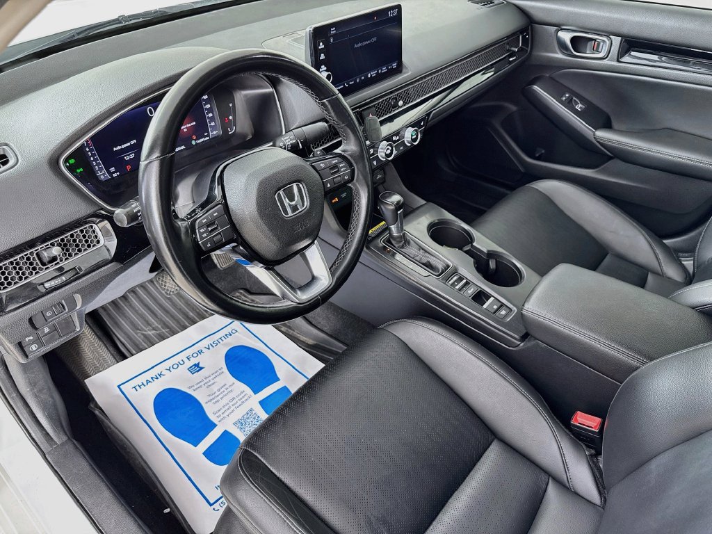 Used 2022 Honda Civic Touring image 11
