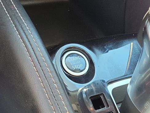 Used 2020 Nissan Kicks SV FWD image 26