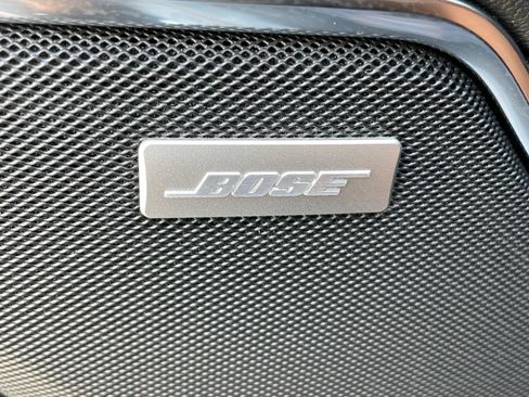 Used 2024 GMC Sierra 1500 SLT w/ SLT Premium Plus Package AWD/4WD image 9