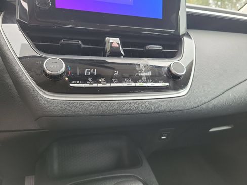 Used 2024 Toyota Corolla LE FWD image 36