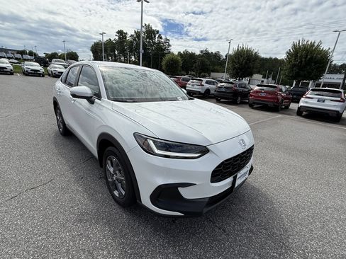 New 2026 Honda HR-V LX image 3