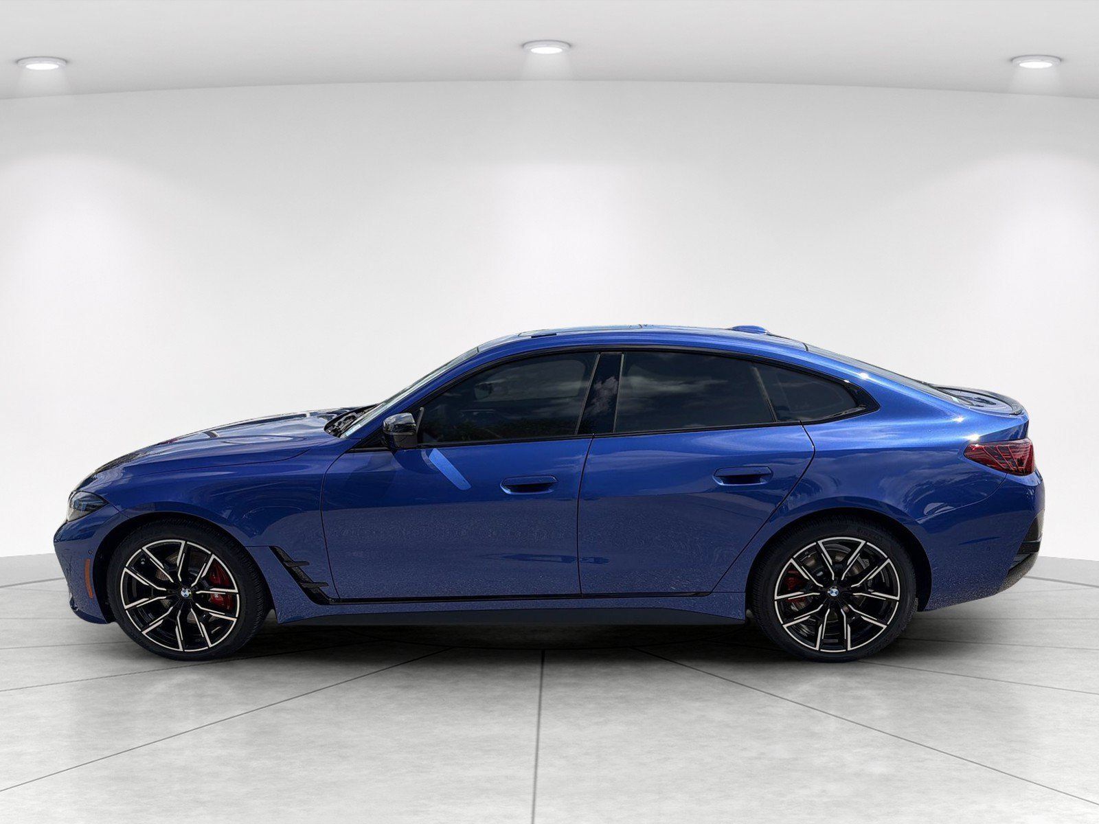 New 2026 BMW 430i w/ M Sport Package RWD image 7