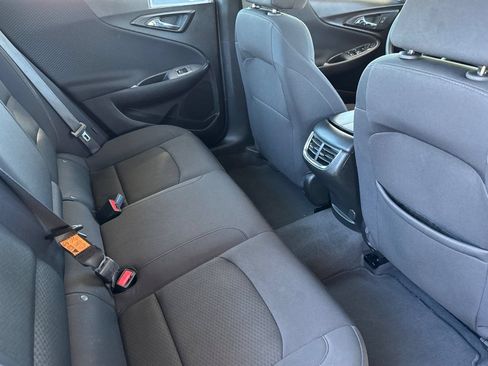 Used 2023 Chevrolet Malibu LT FWD image 23