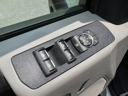 Used 2019 Ford F450 XL w/ XL Value Package AWD/4WD image 16