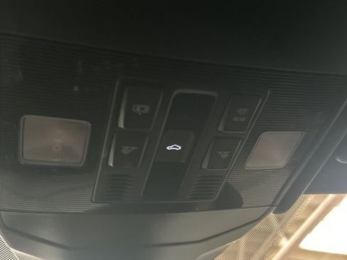 Used 2022 Volkswagen Jetta GLI Autobahn image 35