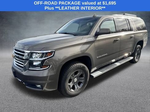 Used 2015 Chevrolet Suburban LT w/ Luxury Package image 4