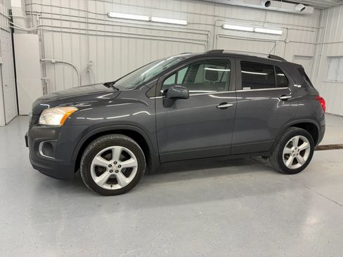Used 2016 Chevrolet Trax LTZ AWD/4WD image 13