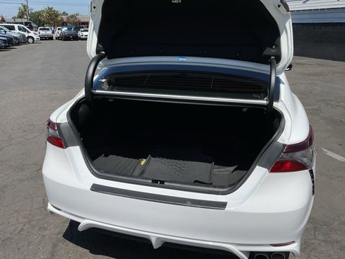 Used 2021 Toyota Camry SE FWD image 25