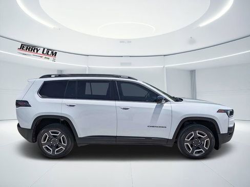 New 2026 Jeep Cherokee Limited AWD/4WD image 2