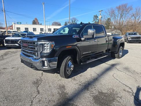 Used 2023 GMC Sierra 3500 SLT w/ SLT Convenience Package image 1