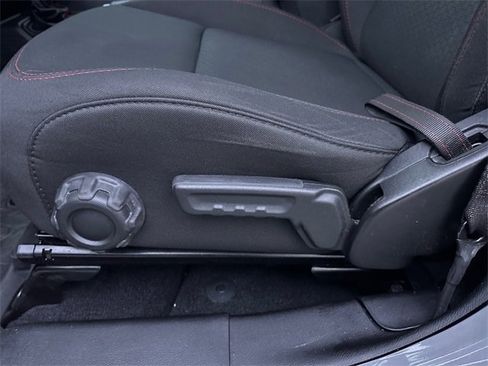 Used 2019 Jeep Wrangler Unlimited Rubicon image 15